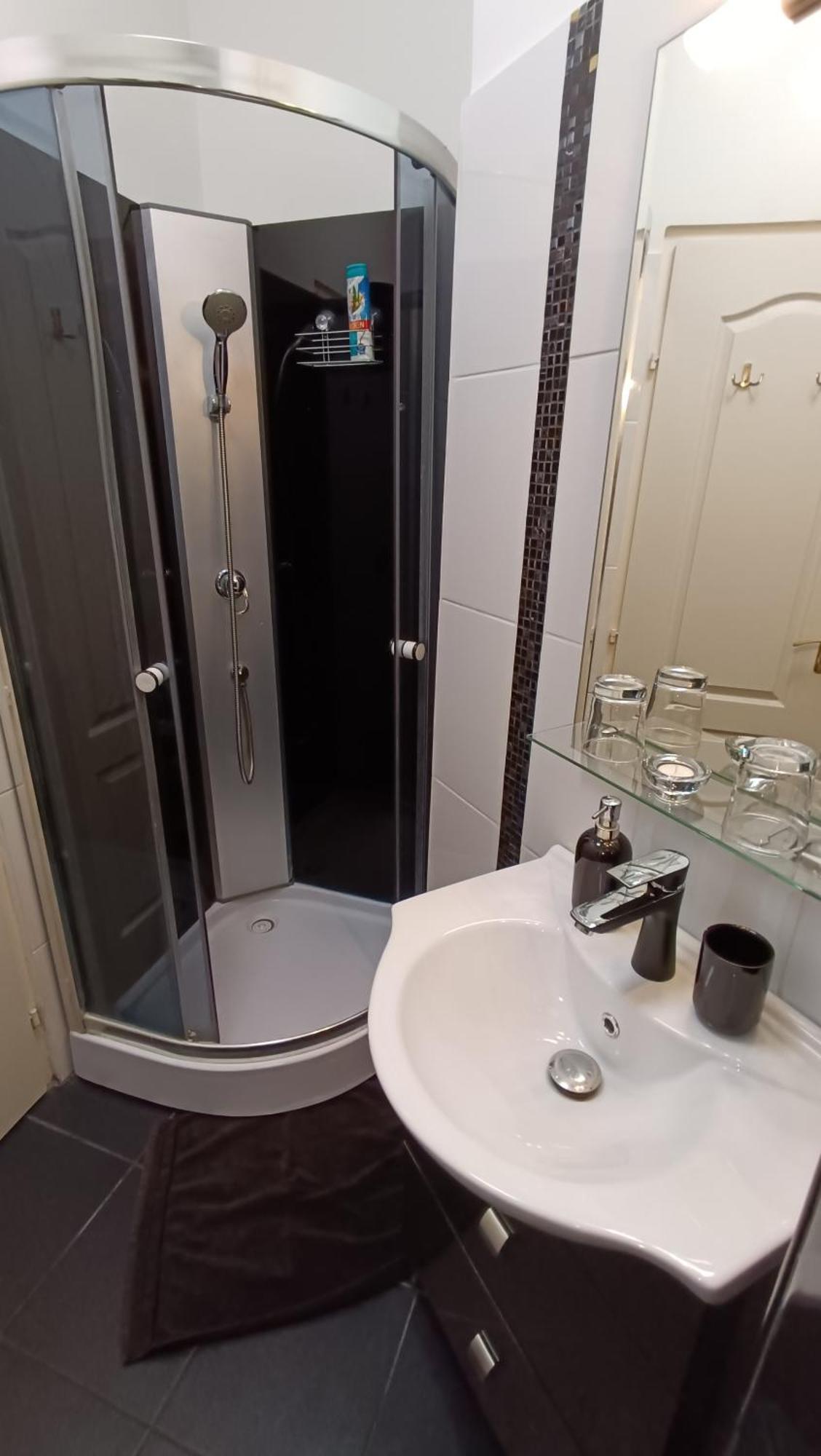 Budapest Parlament Welcome Apartment Bagian luar foto